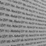cropped-cropped-Mur-des-noms-Mémorial-de-la-Shoah.jpg
