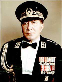Général Bahram Aryana